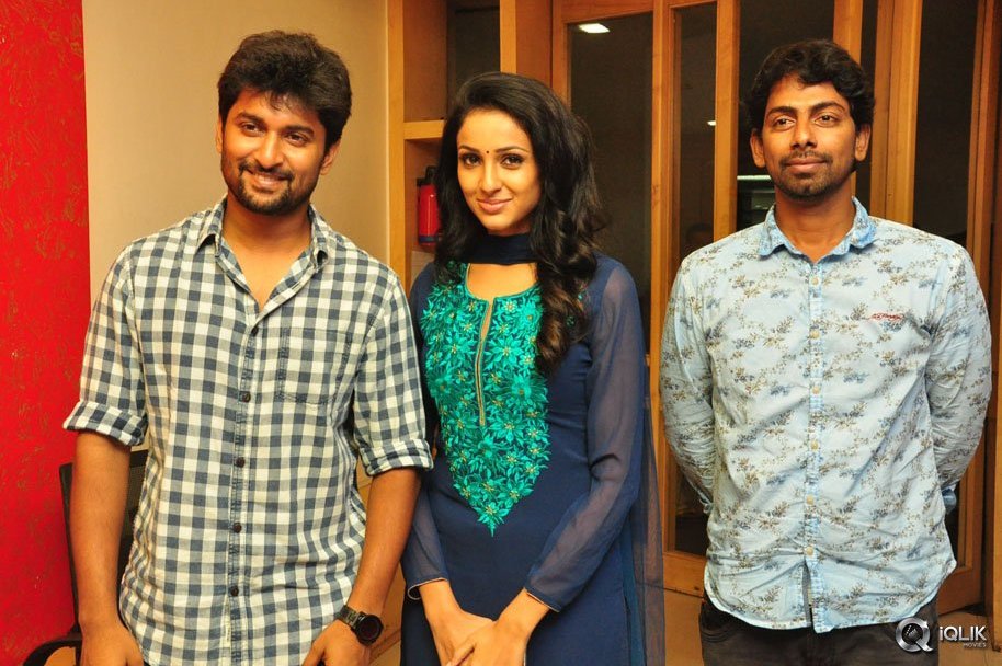Majnu-Movie-Team-At-Radio-Mirchi
